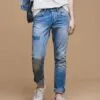 Tự làm đồ denim: cách làm phiền quần jean của bạn tại nhà