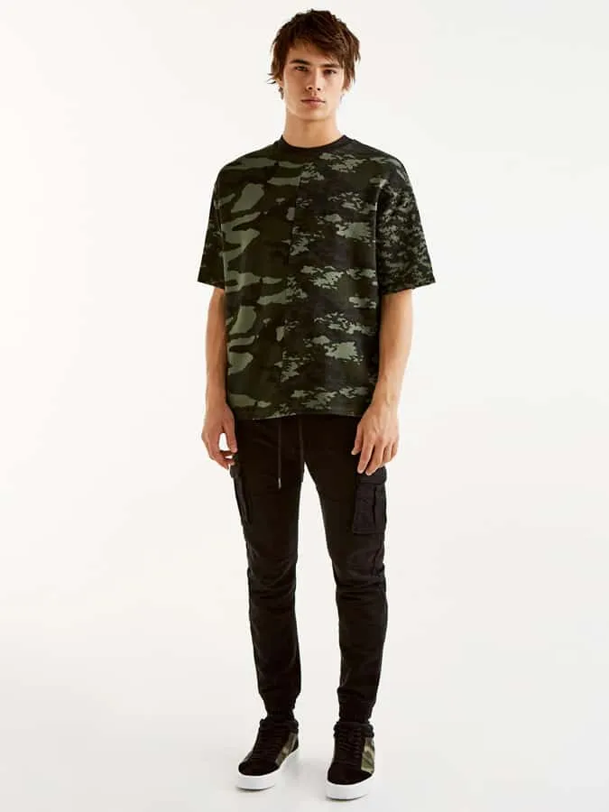 Áo phông pull & bear camo