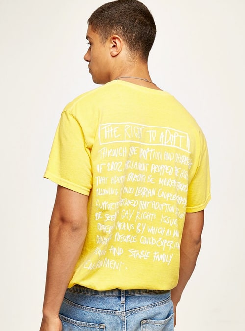 5 tín đồ kiêu hãnh độc đáo mà bạn sẽ mặc suốt cả mùa hè 5 Charles jeffrey loverboy t-shirt nhận con nuôi