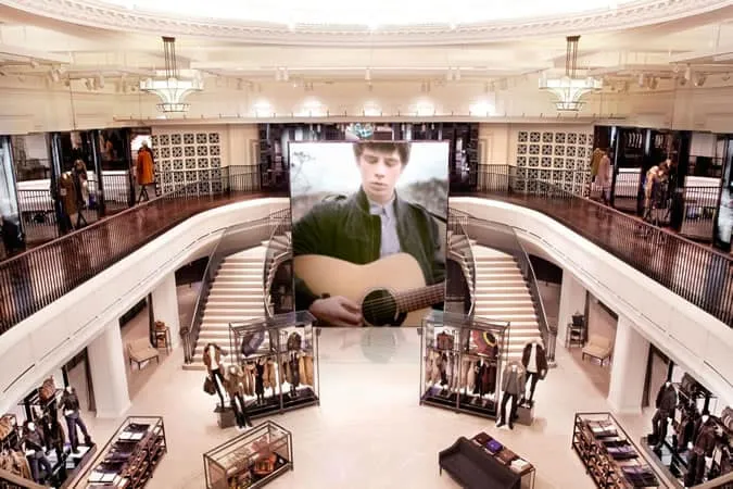 Burberry regent street flagship, internal