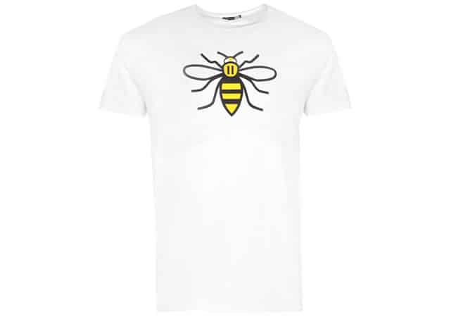 Những bộ quần áo nam mới tốt nhất để mua ngay bây giờ 6 Boohoo man mcr charity t-shirt
