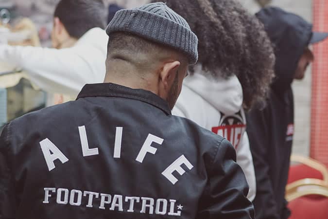 Bộ sưu tập viên nang alife / footpatrol 18 Bộ sưu tập viên nang alife / footpatrol