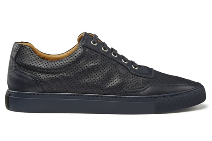 Những bộ quần áo nam mới tốt nhất để mua ngay bây giờ 3 Harrys of london mr jones 2 đục lỗ nappa navy