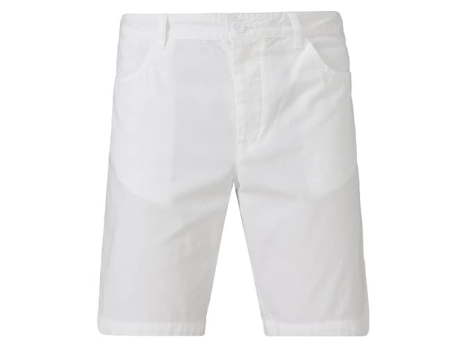 Quần short trắng benetton