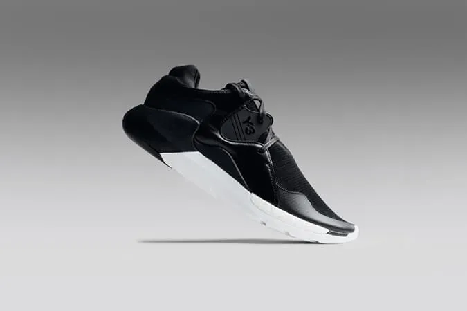 Y-3 qr run trainers