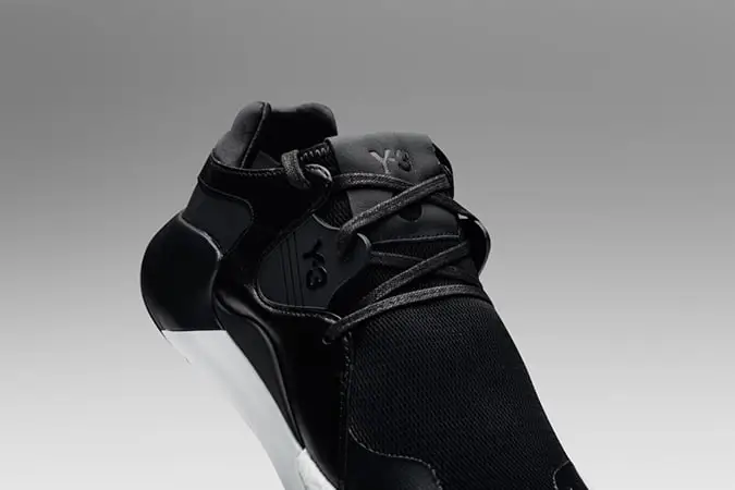 Y-3 qr run trainers