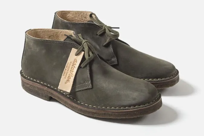 Astorflex green desert boots