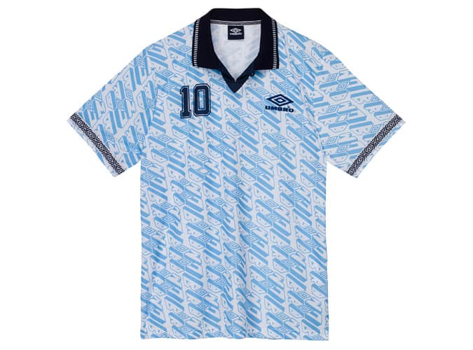 Áo bóng đá số 10 của umbro