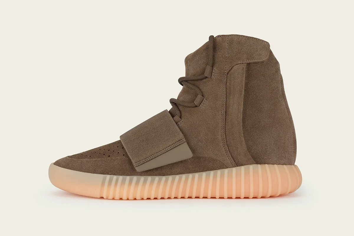 Adidas yeezy boost 750 light brown