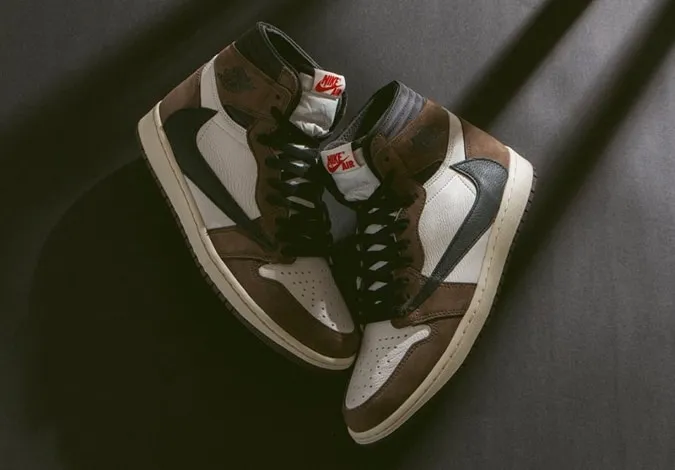 Travis scott jordan 1