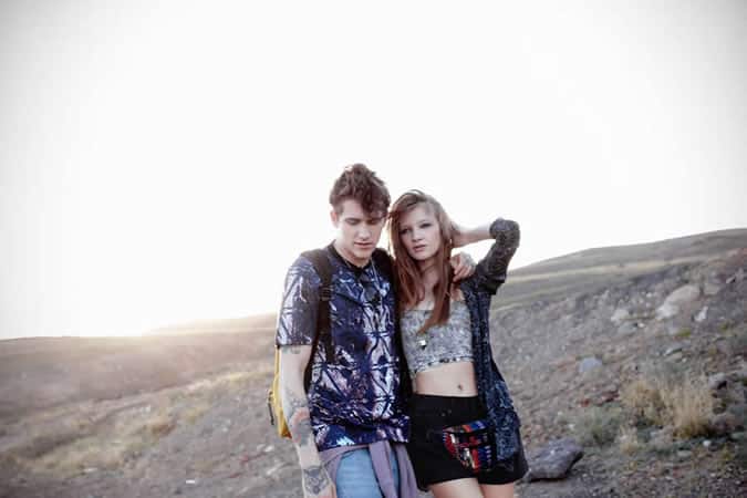 Đồ mặc trong lễ hội urban outfitters