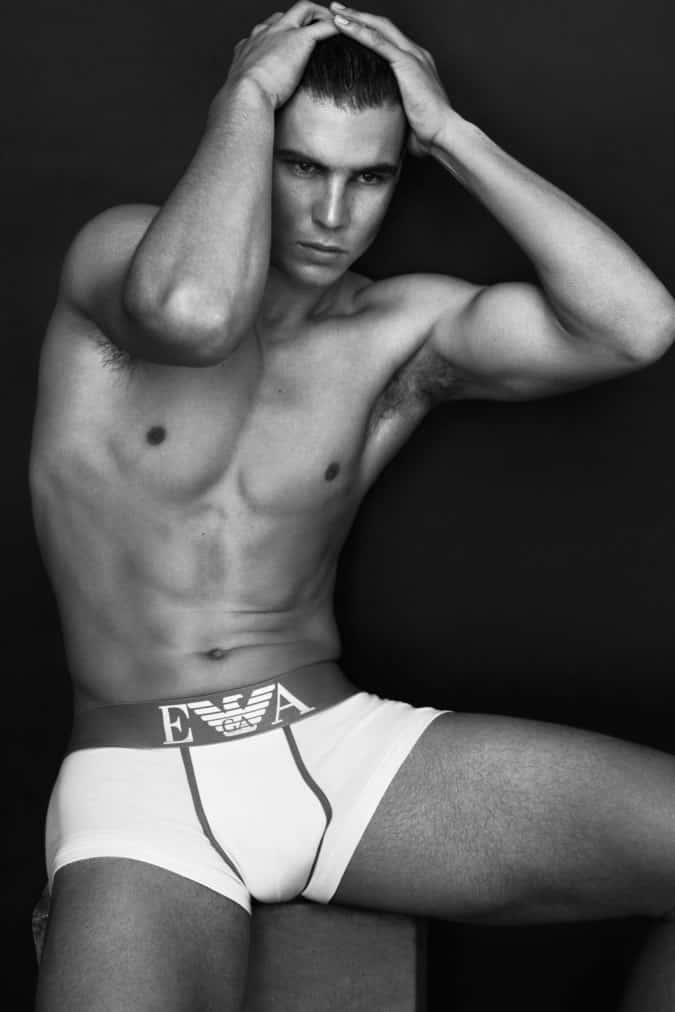 Rafael nadal được đặt tên là khuôn mặt của tommy hilfiger 12 Rafael nadal cho armani