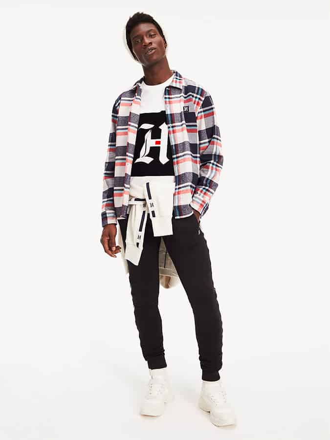 Những chiếc áo sơ mi kẻ sọc đáng mua nhất vào năm 2022 3 Tommy hilfiger