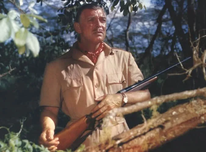 Clark gable mặc áo khoác safari