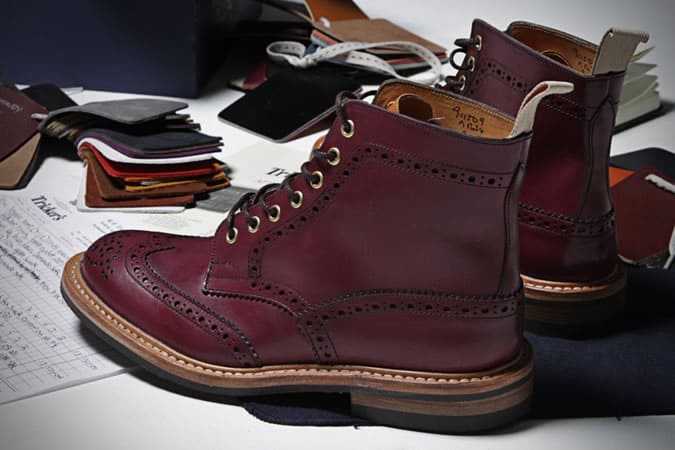 20 thương hiệu giày nam tốt nhất nên biết vào năm 2022 8 Tricker boots