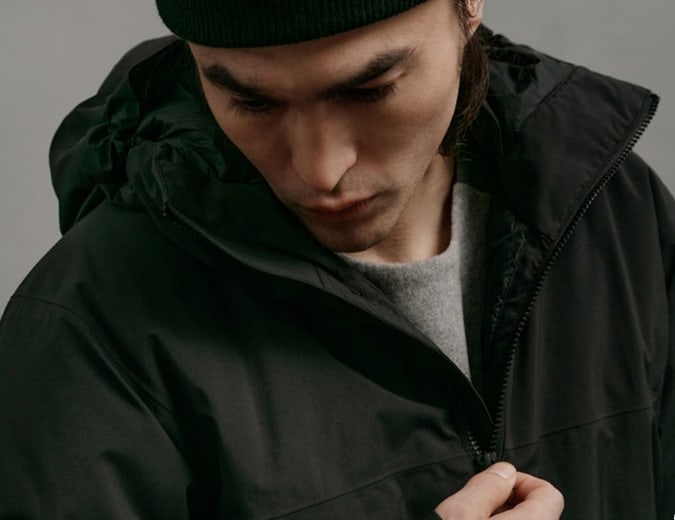 Những chiếc áo khoác gore-tex tốt nhất bạn có thể mua vào năm 2022 10 Arc'teryx