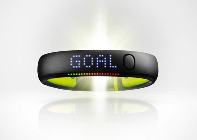 Nike + fuelband se 4 Nike + fuelband se