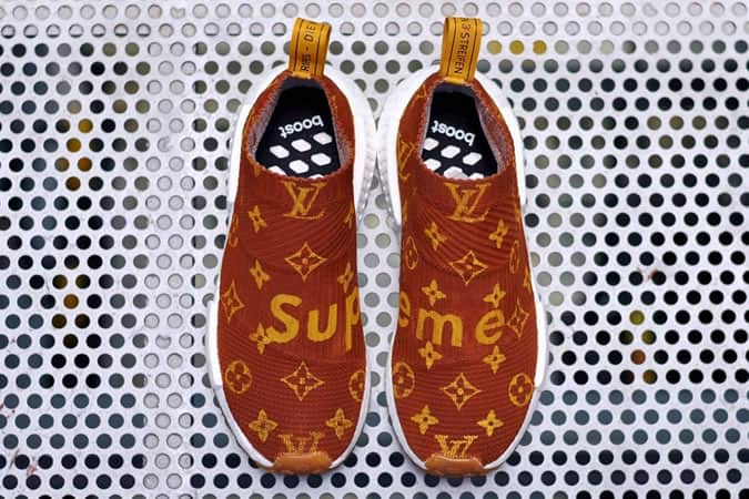 Cuối cùng thì hợp tác với giày thể thao đã đi quá xa chưa? 3 Supreme x louis vuitton all over print custom adidas nmd cs1 sneaker