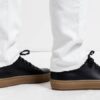 Acne studios phát hành bộ sưu tập huấn luyện viên ss16 mới của mình