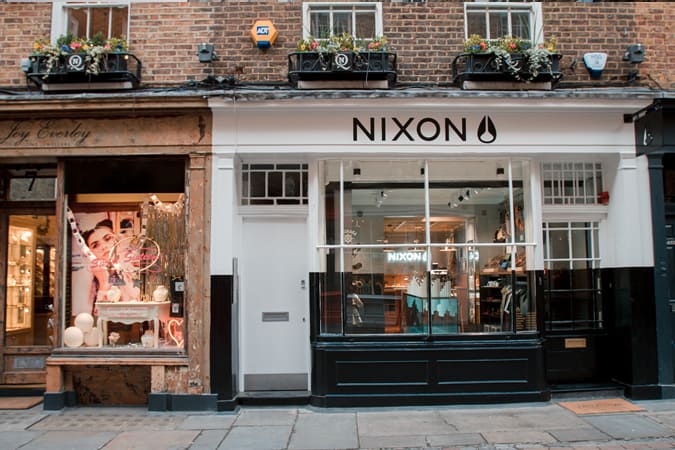 Cửa hàng nixon newburgh street
