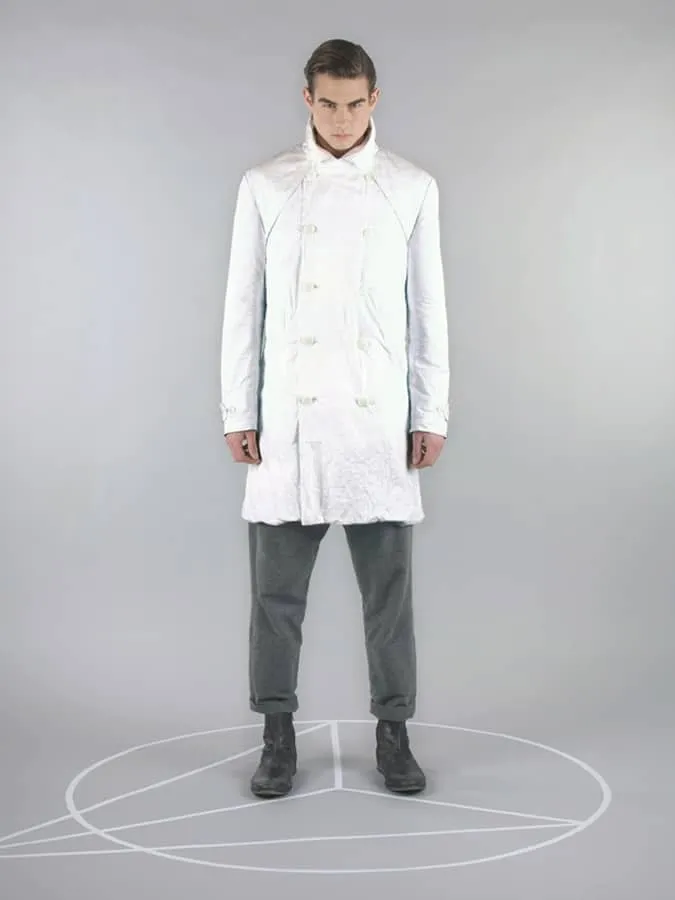 Tủ quần áo posthuman aw13