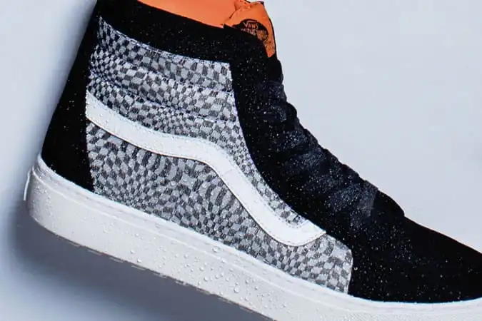 1649154222 766 vans va london undercover dang o day de giup ban