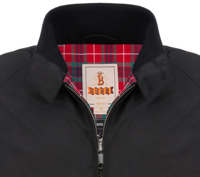 Baracuta tham gia trò chơi mô tô 9 Áo khoác dainese barcuta d4