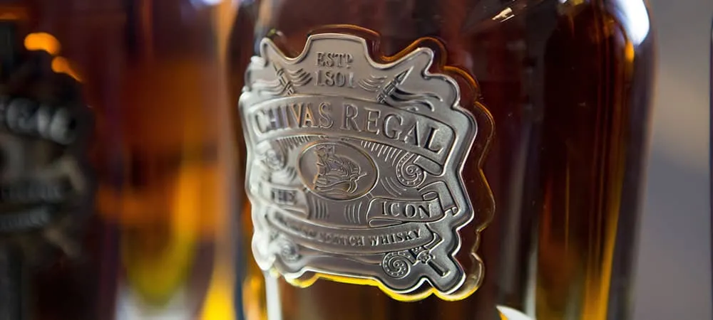 Rượu Whisky trị giá 2.000 bảng của Chivas Regal chắc chắn không phải để trộn với coke