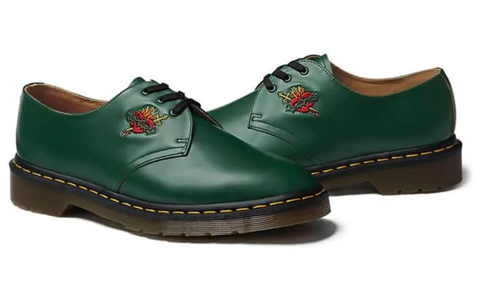 Dr martens x supreme