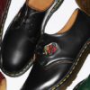 Tối cao hợp tác với dr martens để có một buổi hợp tác về giày dép mới 42 Tối cao hợp tác với dr martens để có một buổi hợp tác về giày dép mới