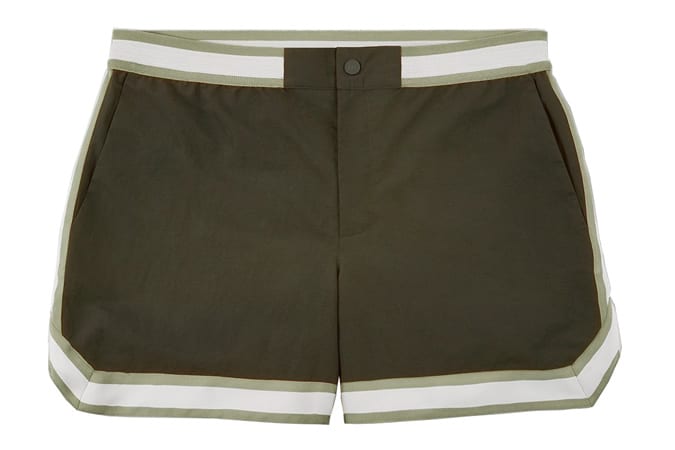 Những bộ quần áo nam đẹp nhất nên mua trong tuần này 4 Bóng đá - khaki