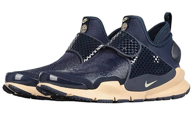 Nike x stone island sock dart