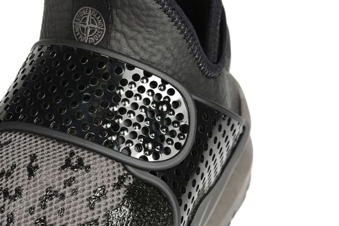 Nike x stone island sock dart