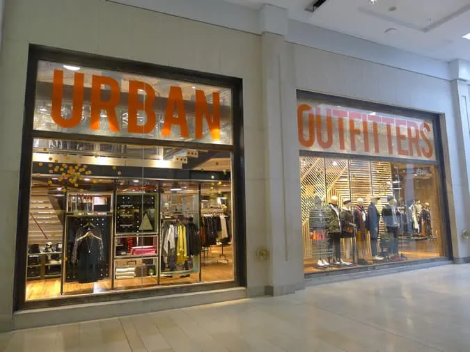 Cửa hàng urban outfitters leicester
