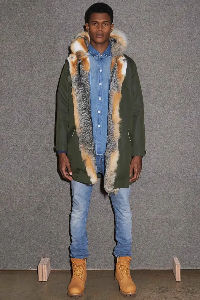 Apc x kanye ra mắt
