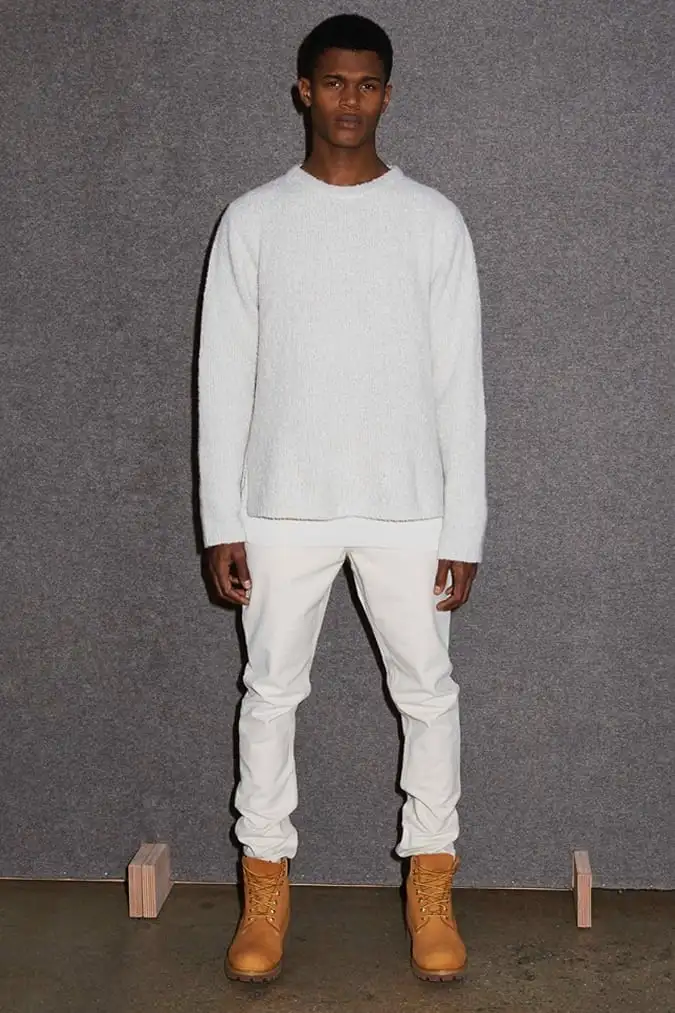 Apc x kanye ra mắt