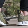 Đôi giày thể thao adidas nmd màu olive này sẽ là hàng độc quyền ở châu âu