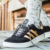 Adidas đã phát hành một đôi giày tập luyện bia và chống nôn