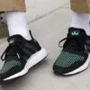 Adidas originals vừa mới loại bỏ một huấn luyện viên mới đánh đòn thương hiệu