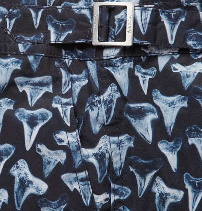 Quần short in hình răng cá mập của paul smith