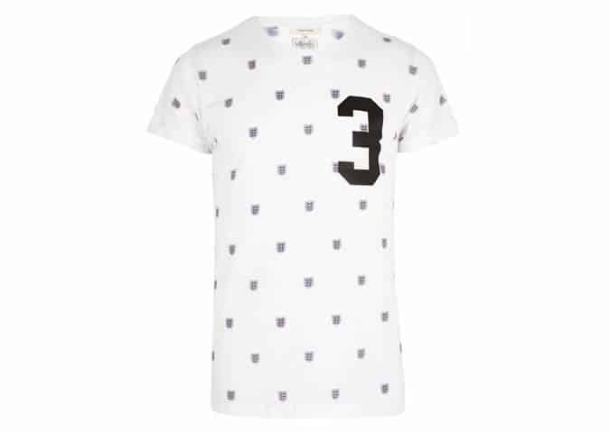 Cái nhìn đầu tiên: hạng nhất bóng đá tự do river island 21 River island world cup quần áo nam