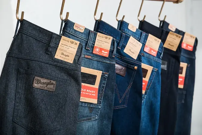 Dải denim 'ready' của wrangler performance