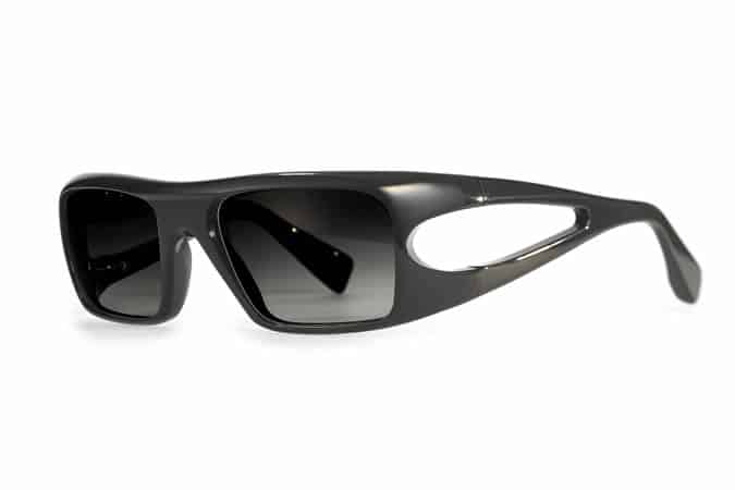 Theo x factory 900 kính mắt 1 Theo và nhà máy 900