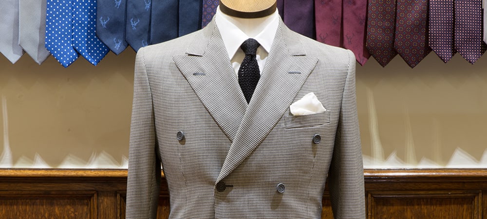 Thợ săn cho Alexander McQueen