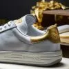 Adidas giới thiệu giày stan smith và rod laver bằng vàng 24 karat