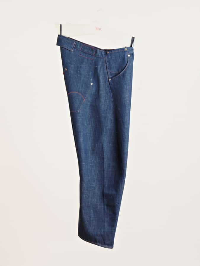 Levi's red archive tại ln-cc và lined red
