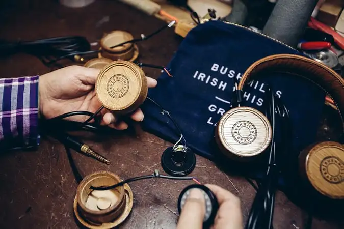 Elijah wood x bushmills và grado labs