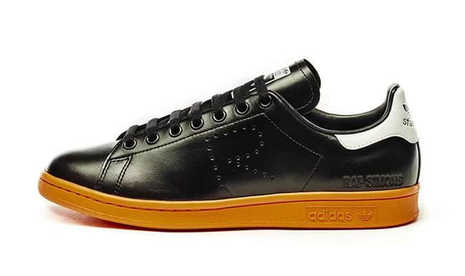 Bộ sưu tập adidas mới nhất của raf simons được đóng gói hai kiểu dáng mới 16 Bộ sưu tập huấn luyện viên nam mùa thu / thu / đông 2016 của adidas by raf simons