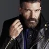 Bộ sưu tập trang phục nam đầu tiên của antonio banderas cuối cùng cũng xuất hiện