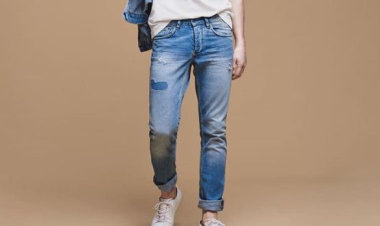 Tự làm đồ denim: Cách làm phiền quần jean của bạn tại nhà
